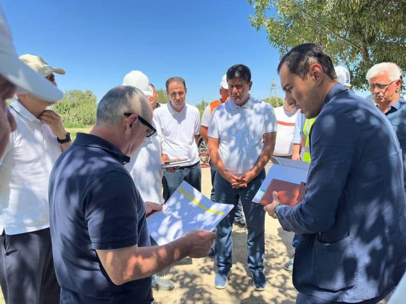 «Бухоро сув таъминоти» АЖ ва Mine Construction Alliance S.R.O. консорциуми вакиллари шартнома имзолашда